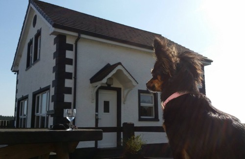 Ballycastle House | Cosy 2 Bedroom Cottage in the countryside of Ballycastle, NI