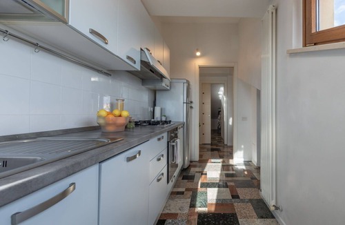 Porto Sant'Elpidio Apartment | Cosy apartment for 8 guests with hot tub, A/C, WIFI, TV, terrace and panoramic view
