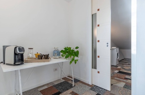 Porto Sant'Elpidio Apartment | Cosy apartment for 8 guests with hot tub, A/C, WIFI, TV, terrace and panoramic view