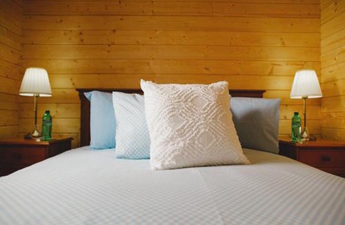 Markinch House | Cosy Log Cabin - The Dookit - Fife