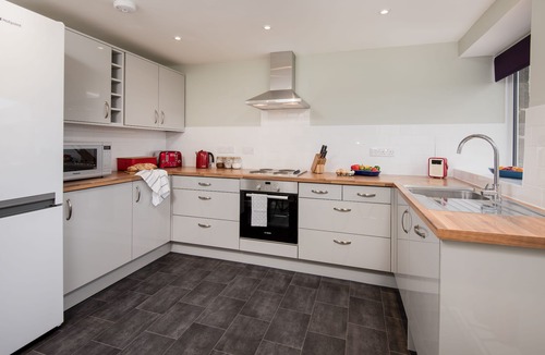 Berwick-upon-Tweed Cottage | Cosy pet friendly farm cottage, 15 minutes to Northumberland coast!