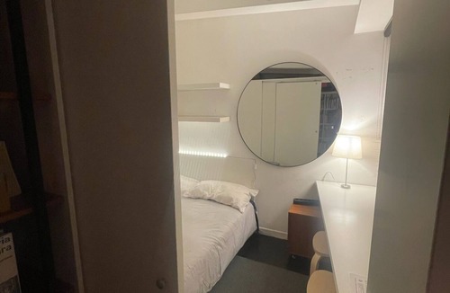 San Giovanni-Chiadino-Rozzol Bed & Breakfast | cosy room with sea view terrace in an architect's house