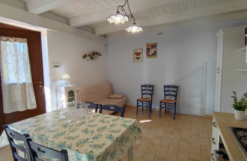 Tolentino Other | Country house with pool and superb views over Lake