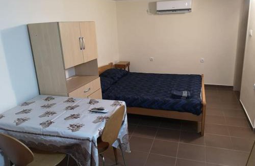 Kac Apartment | Cozy apartment for short term rent.