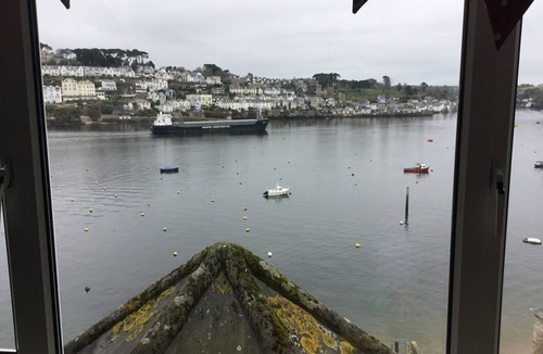 Polruan Apartment | Crow’s Nest, Polruan with mesmerising views!
