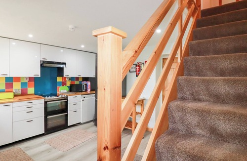 Rose Cottage | DAISY COTTAGE, pet friendly, with a garden in Perranporth