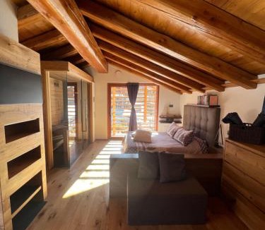 Gressoney-Saint-Jean House | De Goldene Traum