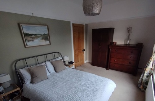 Donaghadee House | Delightful 1920's end terrace home 5 mins walk from Donaghadee seaside town.