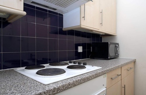 Old Town Apartment | Delightful Old Town Apartment 5 minutes walk from Royal Mile & Edinburgh Castle