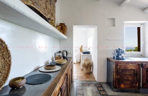 Costa Paradiso House | Detached villa with 20m pool (excl use), 180° view, WIFI
