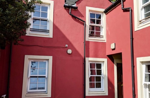 Tobermory Apartment | Dolphin Apartment located on Tobermory High Street