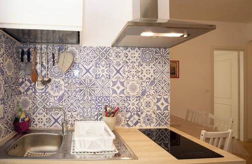 Appio Latino Apartment | Domus Appio Latino Accogliente Appartamento Adiacente Metro e Parco Appia Antica