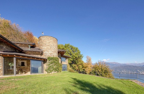 Carciano Villa | Dream villa with pool and spa and unparalleled lake views! - Villa Petra
