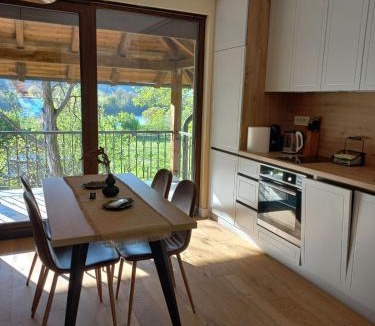 Okletac House | Drinski merak