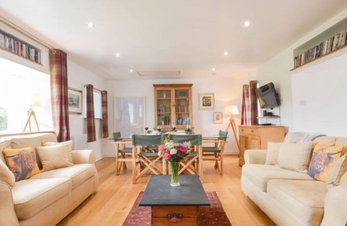 Slate Islands House | Easdale Cottage by Interhome