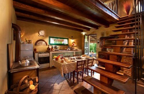 Cherasco House | Ecolodge Langhe
