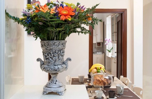 Quartiere XIII Aurelio Apartment | Elegant apartment a few steps from St. Peter