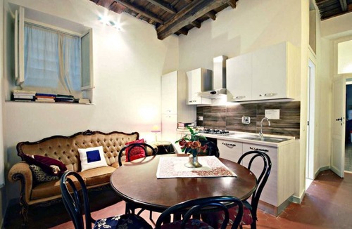 Trastevere Apartment | Elegant Apartment in Trastevere – Historic Center, A/C, Wi-Fi & Netflix