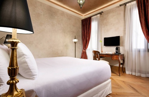Santa Croce Apartment | Empress Theodora 1-Bedroom Luxury Apartments, a new solution for families.