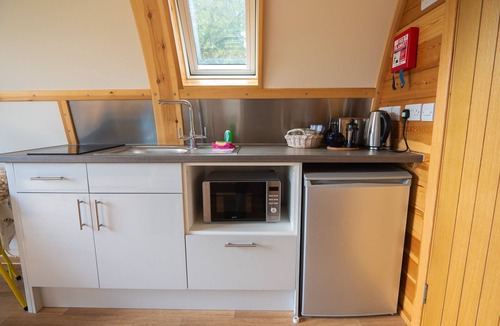 Leven Cabin | Ensuite Glamping Cabin with Swedish Wood Fired Tub
