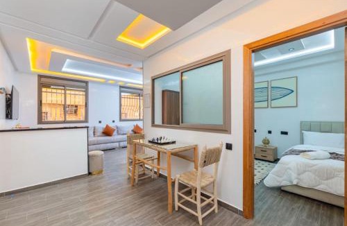 Anza Apartment | Entire Apt with Rooftop, Walk to Beach