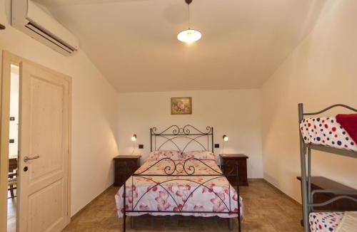 Carpegna House | Escape with Pool & WiFi