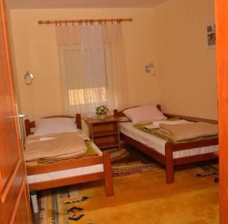 Kikinda Bed & Breakfast | Etno Kuca Paor-apartmani