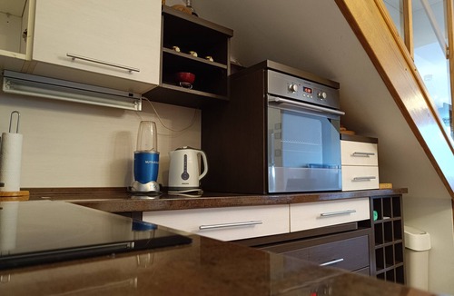 Vozdovac Apartment | Family style, cozy 3 bedroom apartment