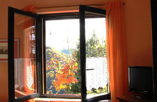 Urbino Apartment | Farmhouse in the hills. Romantic annex for 2 people. Panoramic view!