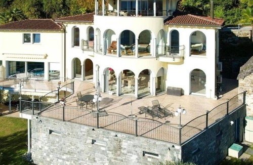 Brione sopra Minusio House | Ferienhaus für 4 Gäste mit 300m² in Brione s. Minusio