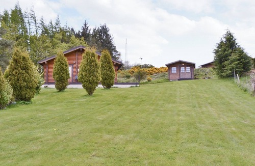 Glenfarg Cottage | Fingask Log Cabin - S4394