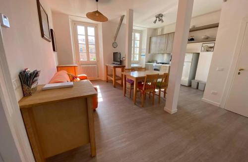 Arona Apartment | FIREFLY BAY FLAT - cozy apartment a few steps from Lake Maggiore