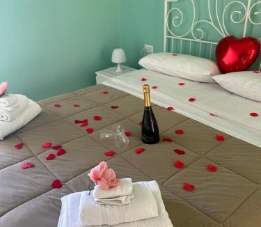 Santa Maria la Carita Bed & Breakfast | Flower house