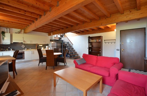 Fornico Apartment | Fornico House 9, quiet location and phenomenal lake view from the terrace