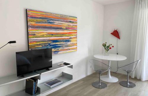 Minusio Apartment | Ful e Fra un oasi di pace in Ticino