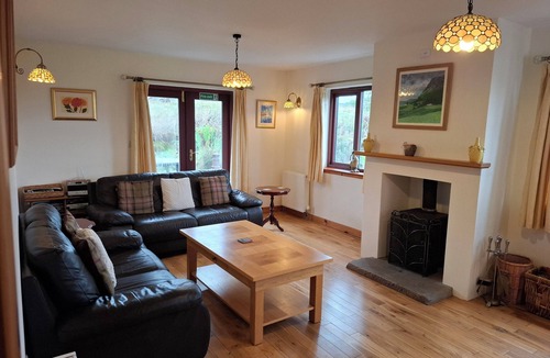 Tobermory Cottage | Gamekeeper's Cottage - semi-detached property on the outskirts of Tobermory