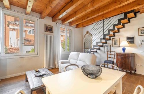 Isola San Giorgio Maggiore Apartment | Giardini Segreti