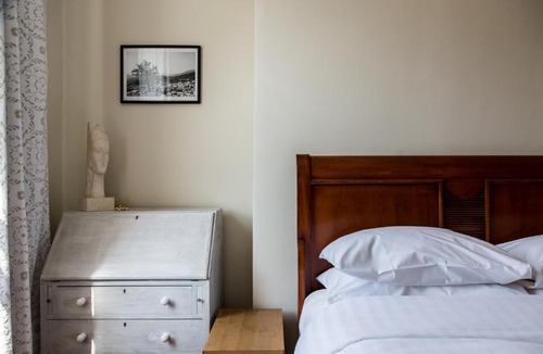 Islington Apartment | Gibson Square by Onefinestay