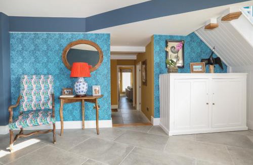Rhoscolyn House | Glan Towyn