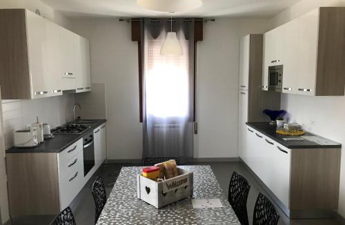 Favaro Veneto House | Gondola House