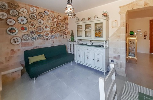 Erchie House | Gorgeous home in Erchie with WiFi