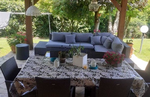 Colle di Compito Villa | Gorgeous shabby rustic on Tuscan hills, pool on request