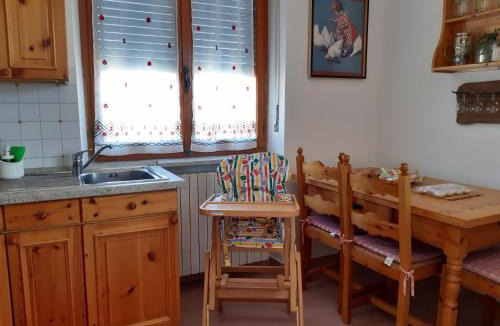 Giaveno Apartment | Grazioso bilocale Merlino, luminoso con vista Santuario, wifi