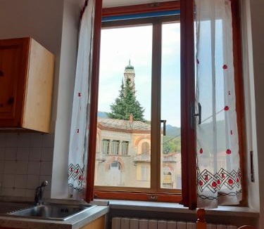 Giaveno Apartment | Grazioso bilocale Merlino, luminoso con vista Santuario, wifi