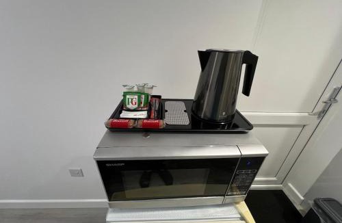 Bletchley Apartment | Guest Suite in Milton Keynes