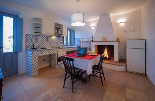 Montalto delle Marche Other | Guided E-bike Tours (1h sea or mountain) with Restaurant available at stay