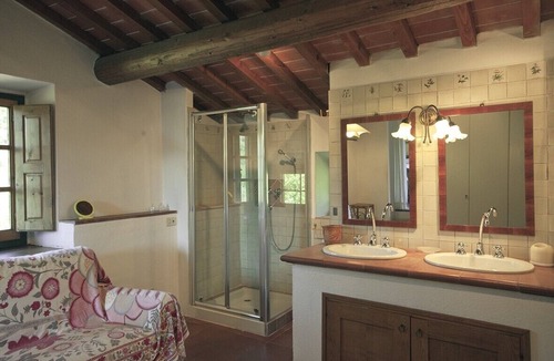 Terranuova Bracciolini Other | Hamlet in beautiful and unspoiled countryside ideal for groups up to 25 people
