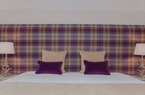 Newington House | Historic Edinburgh property transformed into a modern townhouse. Free parking.