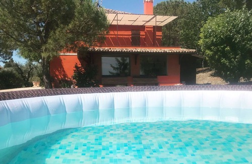 San Giovanni In Marignano House | Holiday Home in San Giovanni in Marignano with Garden