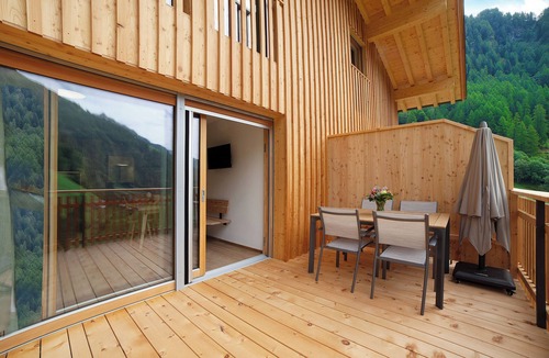 Moso in Passiria Apartment | Holiday Apartment 'Herrischner 1' with Mountain View, Private Terrace and Wi-Fi